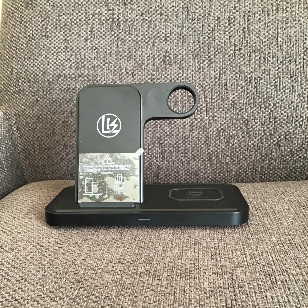 LK 4 in 1 Wireless Charging Station